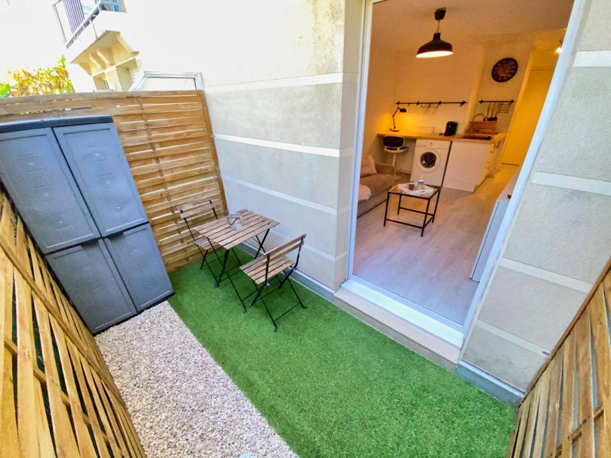 Espace Valrose Nizza Exterior foto